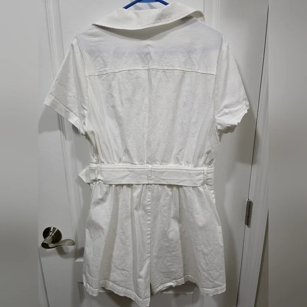 SHEIN White Belted Short Romper - Picture 5 of 10